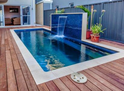 Entertainer fibreglass pool by Luxx Pools, Geelong