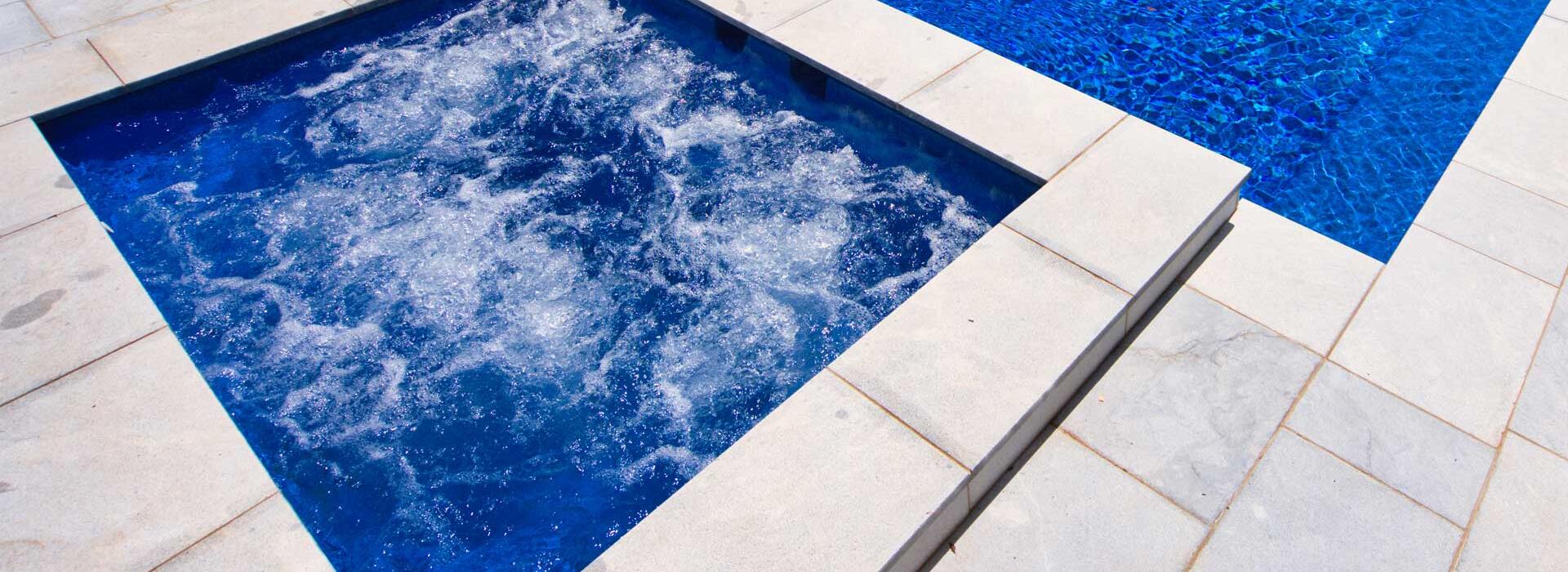 Clip on spa in North Geelong by Luxx Pools