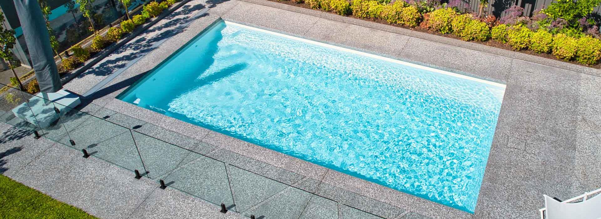 Entertainer 6.5 installed in Point Lonsdale by Luxx Pools