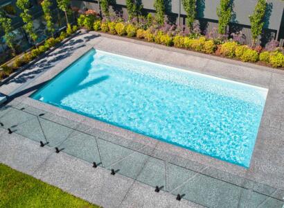 Entertainer 6.5 installed in Point Lonsdale by Luxx Pools