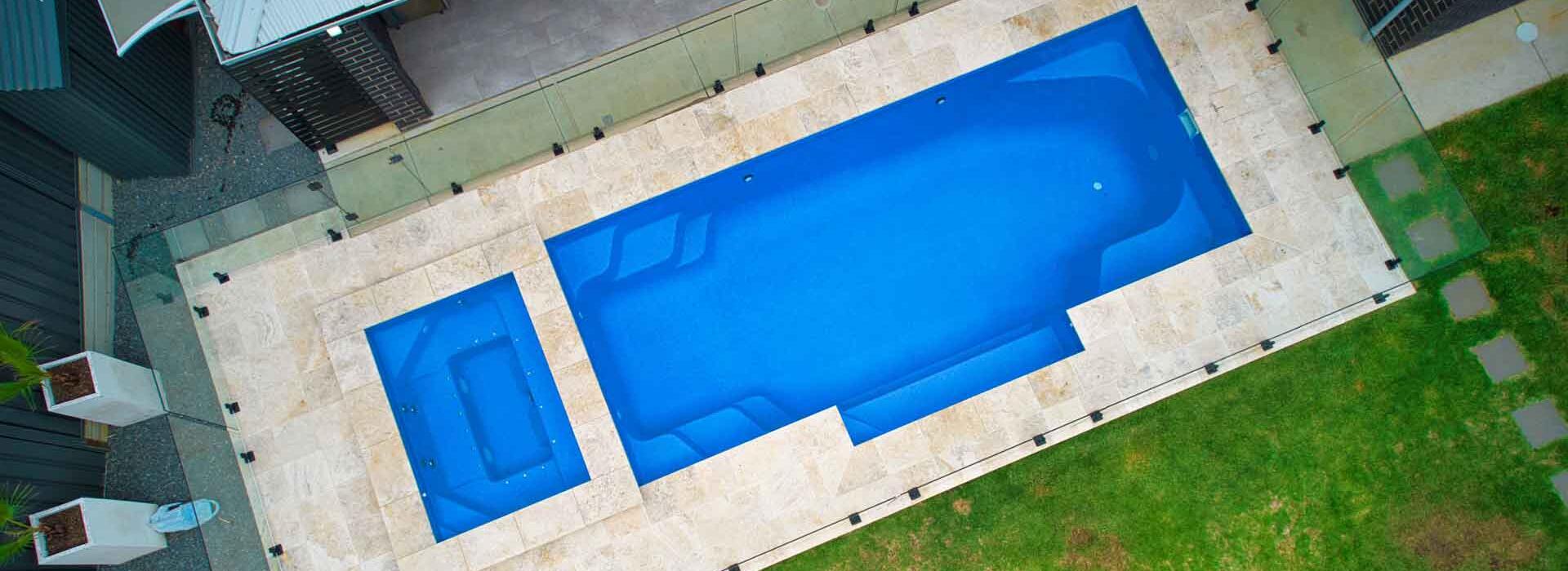 Vice President large fibreglass pool and spa installed in Wandana Heights, Geelong by Luxx Pools